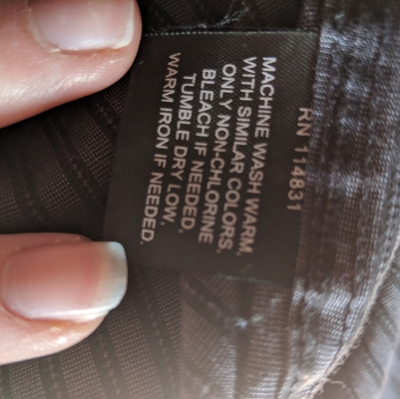 JBH button down - Picture 4 of 5